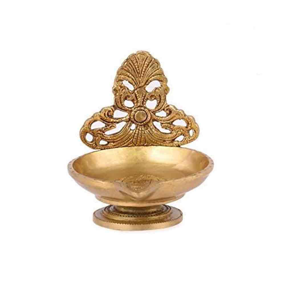 Brass Pooja Lamp Diya for Puja, Diwali Decoration & Home Décor – 4.5 Inch Golden Traditional Oil Deepak | Handcrafted Religious Gift for Temple, Office, Daily Worship & Festive Rituals